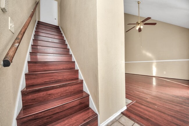 Building Photo - 14550 Fonmeadow Dr