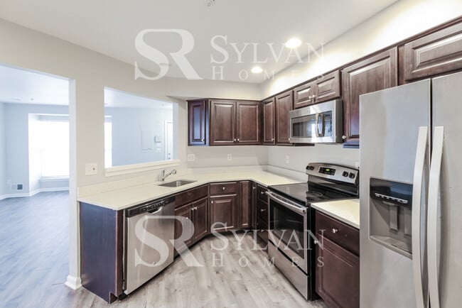 Building Photo - Coming HOME never felt so good!