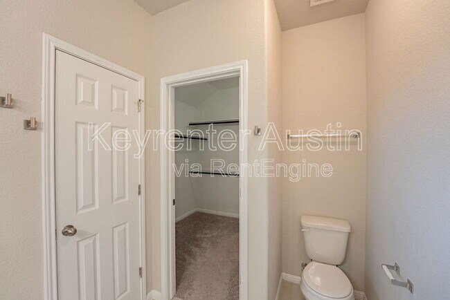 Building Photo - 113 Caney Cv