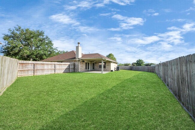 Building Photo - 333 Mammoth Springs Ln