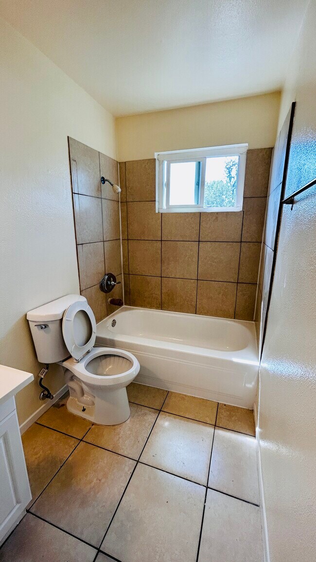 Bathroom - 4495 Bonnie Brae St
