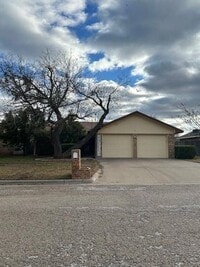 Building Photo - 1549 Sir Thopas Ct