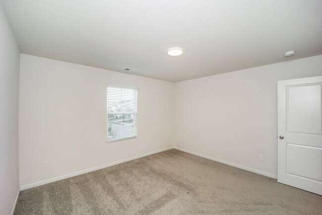 Building Photo - 199 Hamilton Pointe Dr