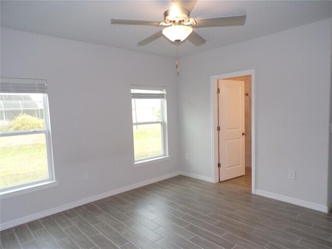 Building Photo - 25442 Colon Dr