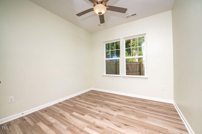 Building Photo - 831 Ridgeway Ave