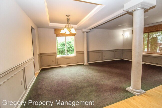 Building Photo - 4 br, 2.5 bath House - 18114 28th Drive SE