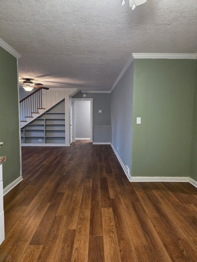 Building Photo - 116 Sixth Avenue