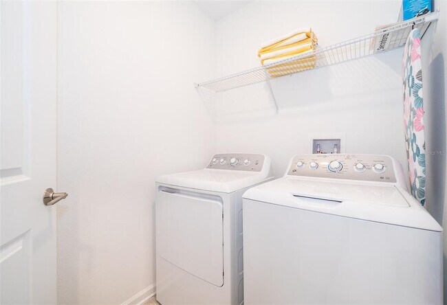 Building Photo - 8899 Cabot Cliffs Dr