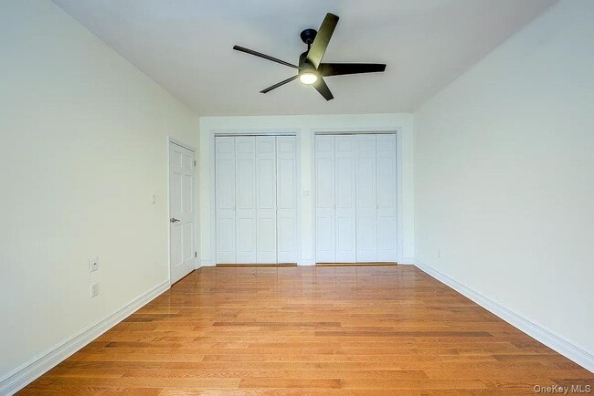 Building Photo - 6 Burns St