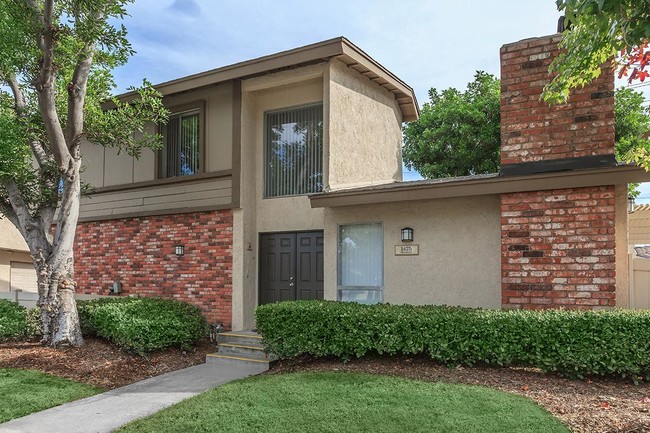 Building Photo - Ridgewood Village Apartment Homes