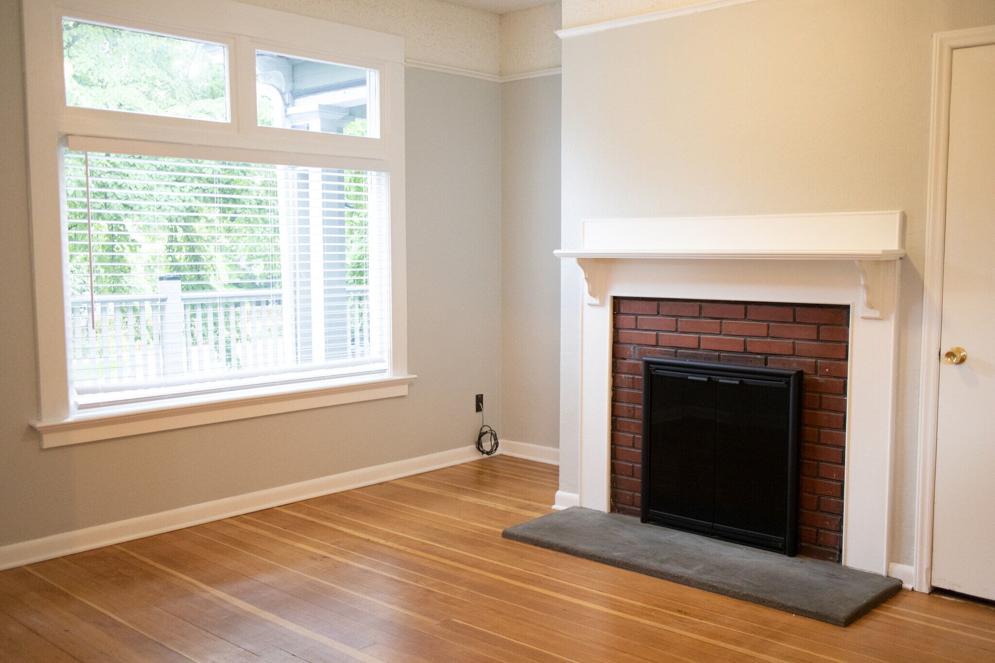 Building Photo - 831 NW 16th Ave