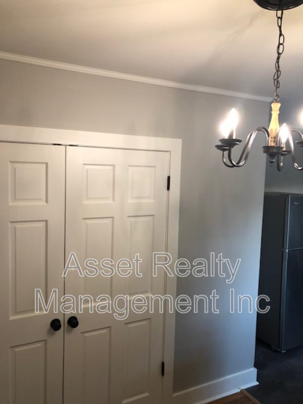 Building Photo - 3730 Speedway Cir
