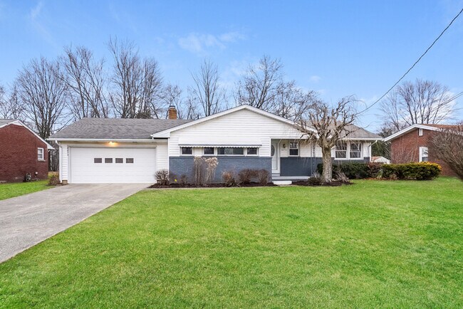 Primary Photo - 2674 Algonquin Dr