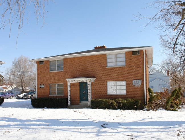 Primary Photo - 190-210 N Huron Ave