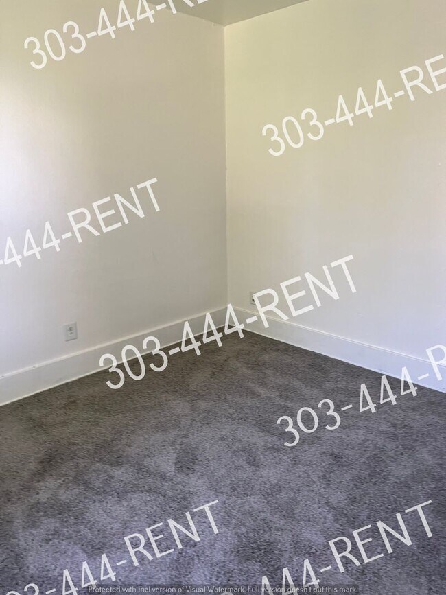 Building Photo - 3-Bed Ranch Home Minutes from Downtown Denver