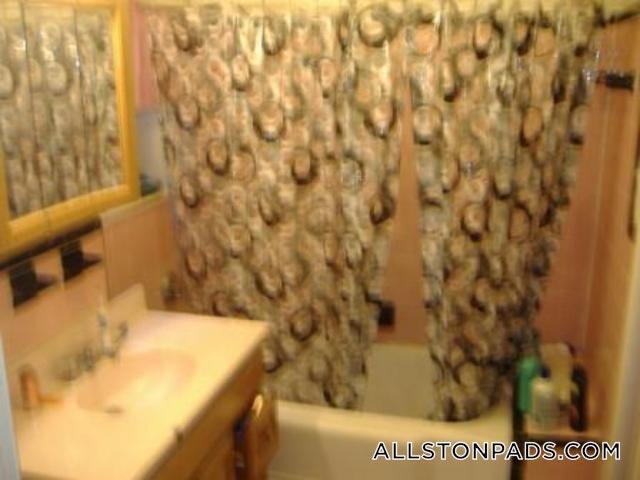 Building Photo - 69 Harvard Ave