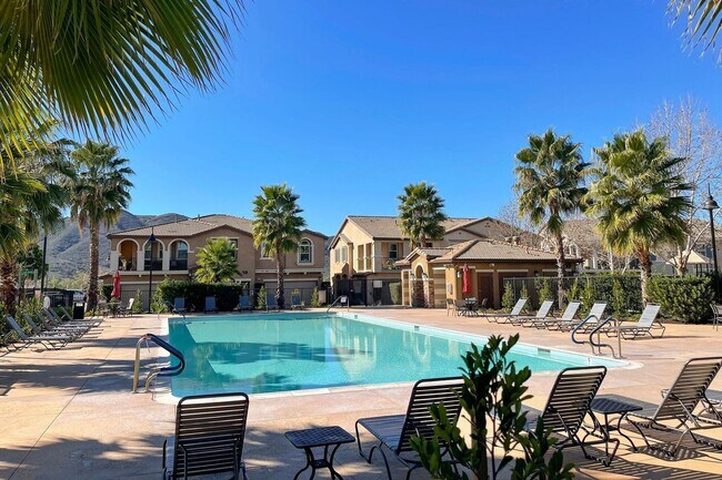 Building Photo - 42910 Avenida Amistad