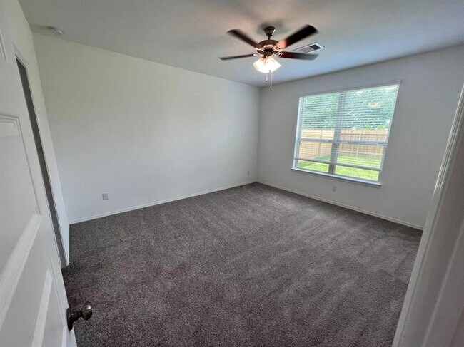 Building Photo - 23111 True Fortune Dr