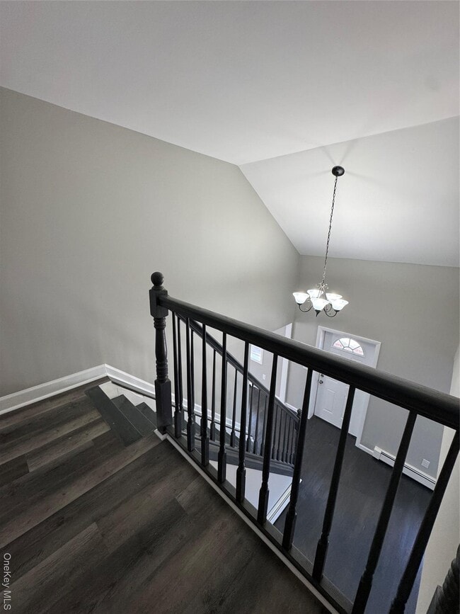 Building Photo - 654 Milltown Rd