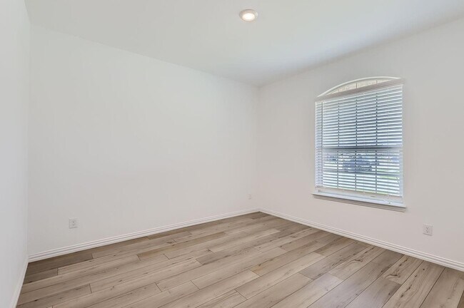 Building Photo - 231 Autumn Sage Ln