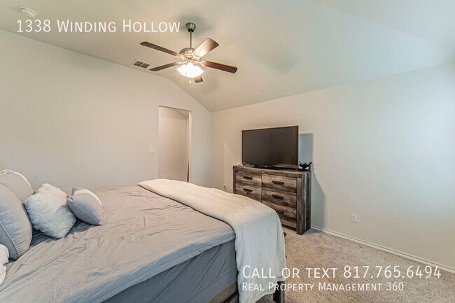 Building Photo - 1338 Winding Hollow Dr