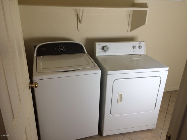 Building Photo - 15739 N 172nd Ln