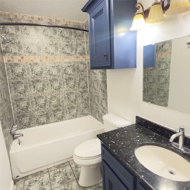 Building Photo - 8719 Beau Monde Dr