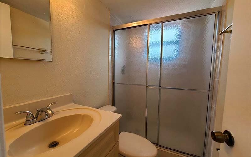 Building Photo - 2710 W 60th Pl