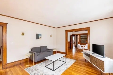 Building Photo - 90 Harriet St
