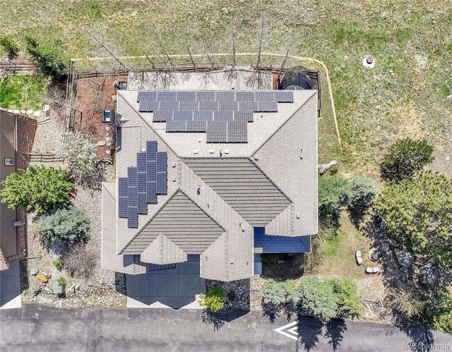 Building Photo - Spacious Colorado Luxury Home with 3-Car Garage, Outdoor Living & Scenic Wildlife
