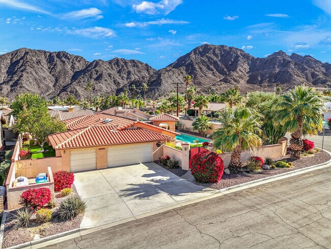 Building Photo - 53720 Avenida Carranza