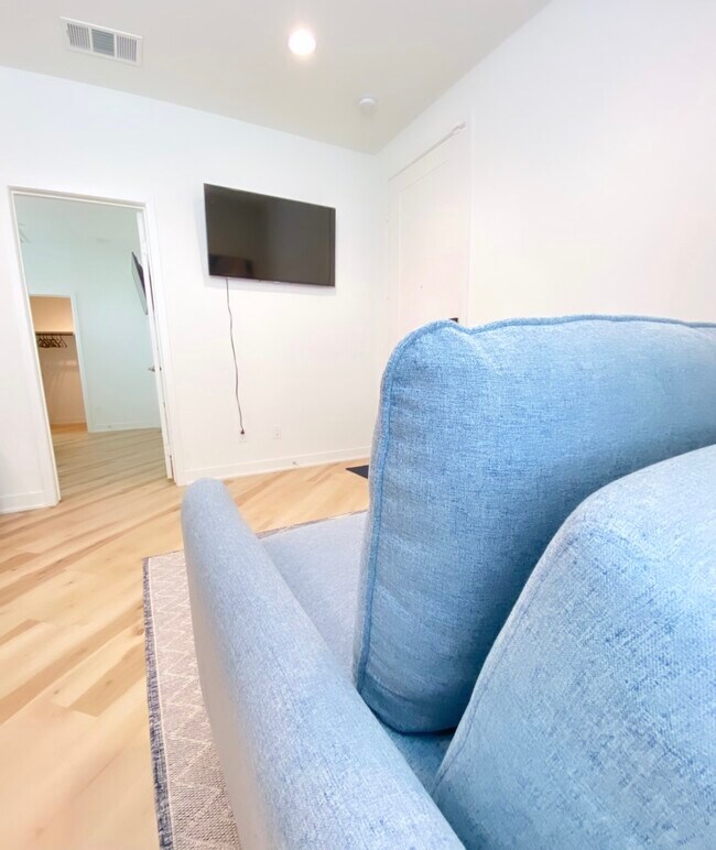 Building Photo - 29373 Laredo Cir