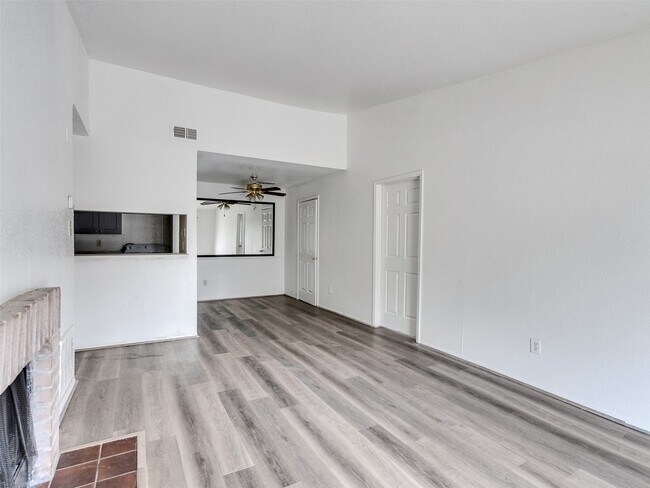 Building Photo - 12658 Ashford Meadow Dr