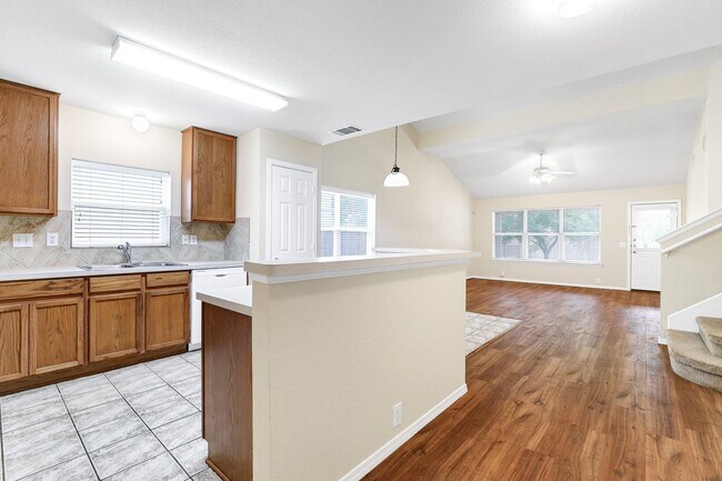 Building Photo - ***APPLICATION CURRENTLY UNDER REVIEW***Tw...
