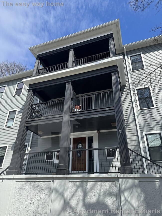 Building Photo - 111 Woodstock St