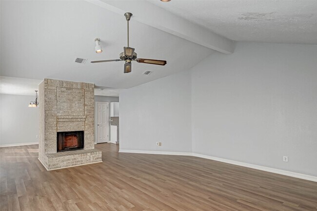 Building Photo - 1414 Elkwood Dr