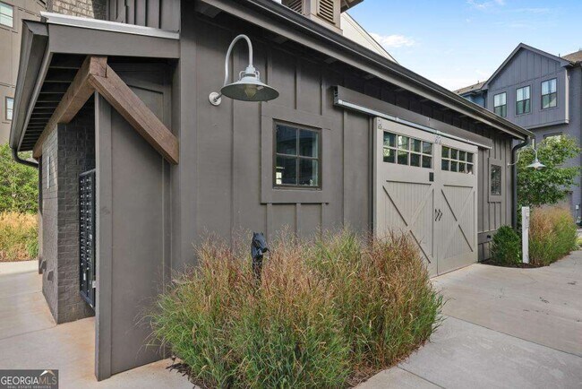 Building Photo - 119 Chestnut Cir