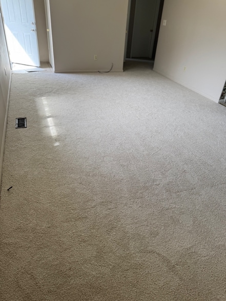 Building Photo - 3953 McClure Dr