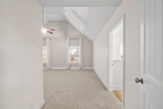 Building Photo - 1004 Black Oak Cir