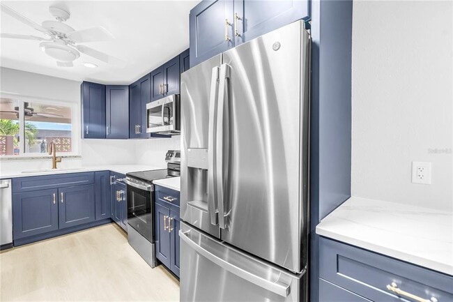 Building Photo - 433 Boca Ciega Point Blvd S