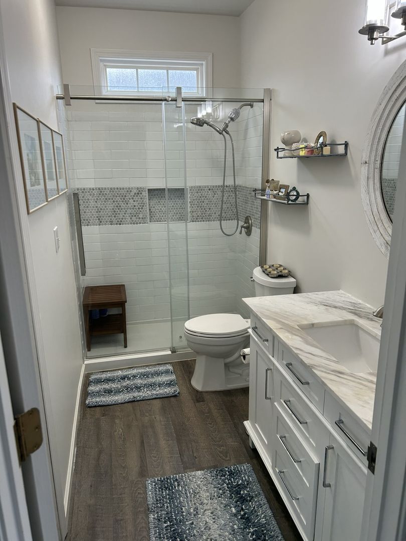 Building Photo - 612 Heathercrest Ct