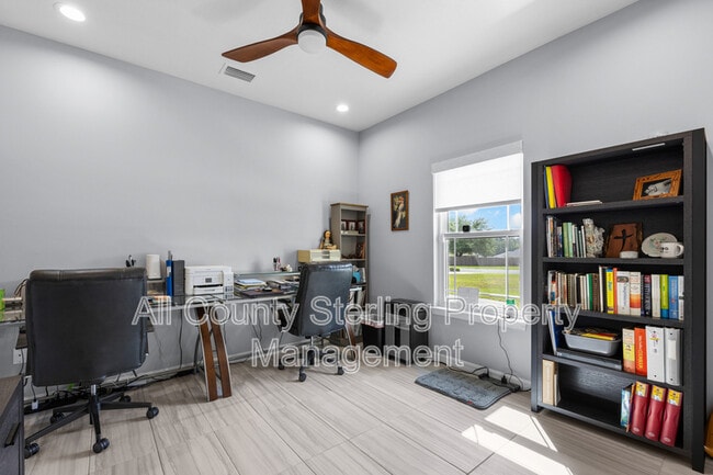 Building Photo - 4089 NW River Sebastian Ln