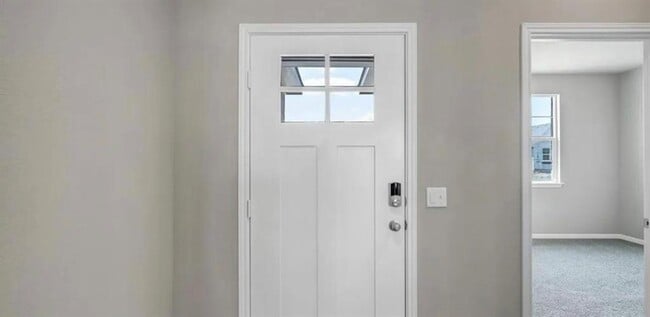 Building Photo - 400 Barton Creek Ln