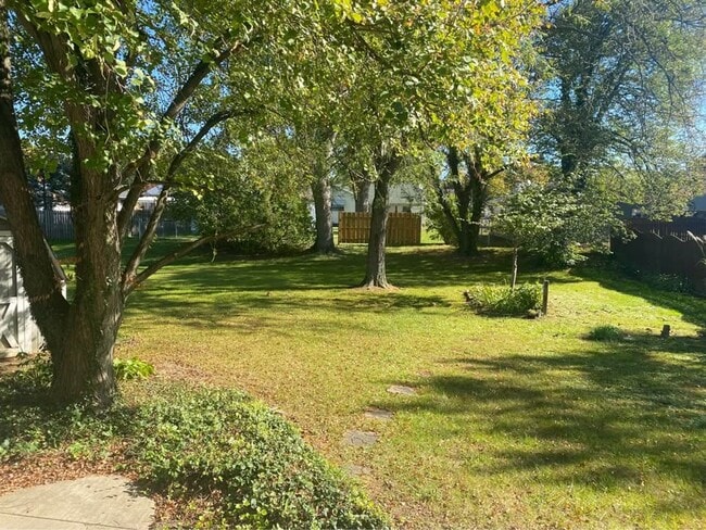 Building Photo - 1507 Difford Dr