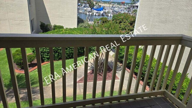 Building Photo - 228 Amberjack Dr
