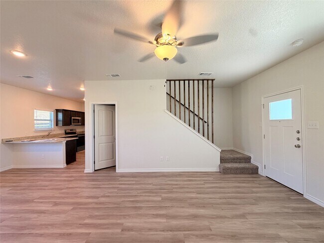 Building Photo - 512 Adley Ave