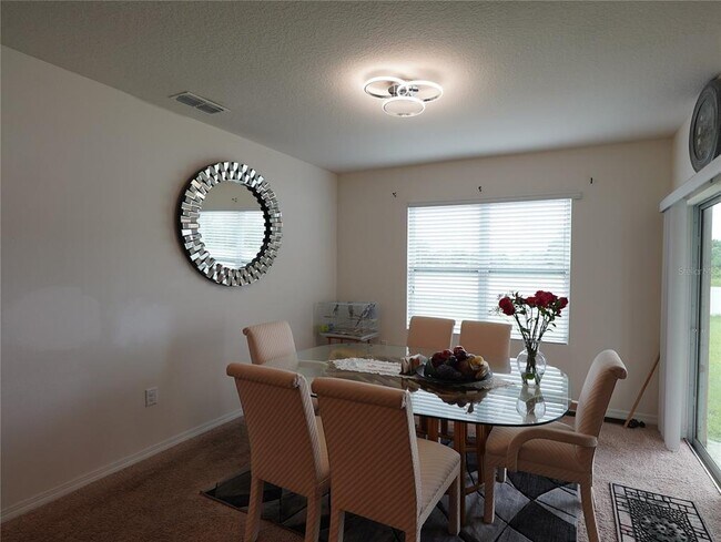 Building Photo - 4214 Roberta Dr