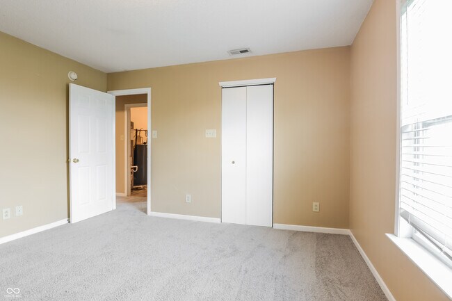 Building Photo - 944 Shenandoah Way