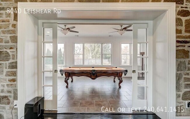 Building Photo - 8040 Leishear Rd