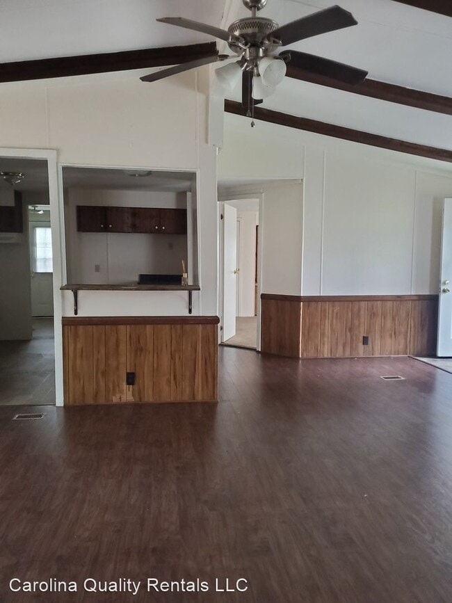 Building Photo - 100 Satterwhite Point Rd